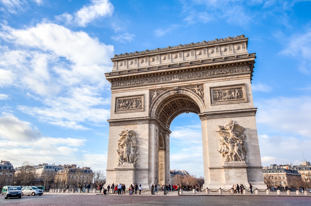 ประตูชัยฝรั่งเศส (Arc de Triomphe)